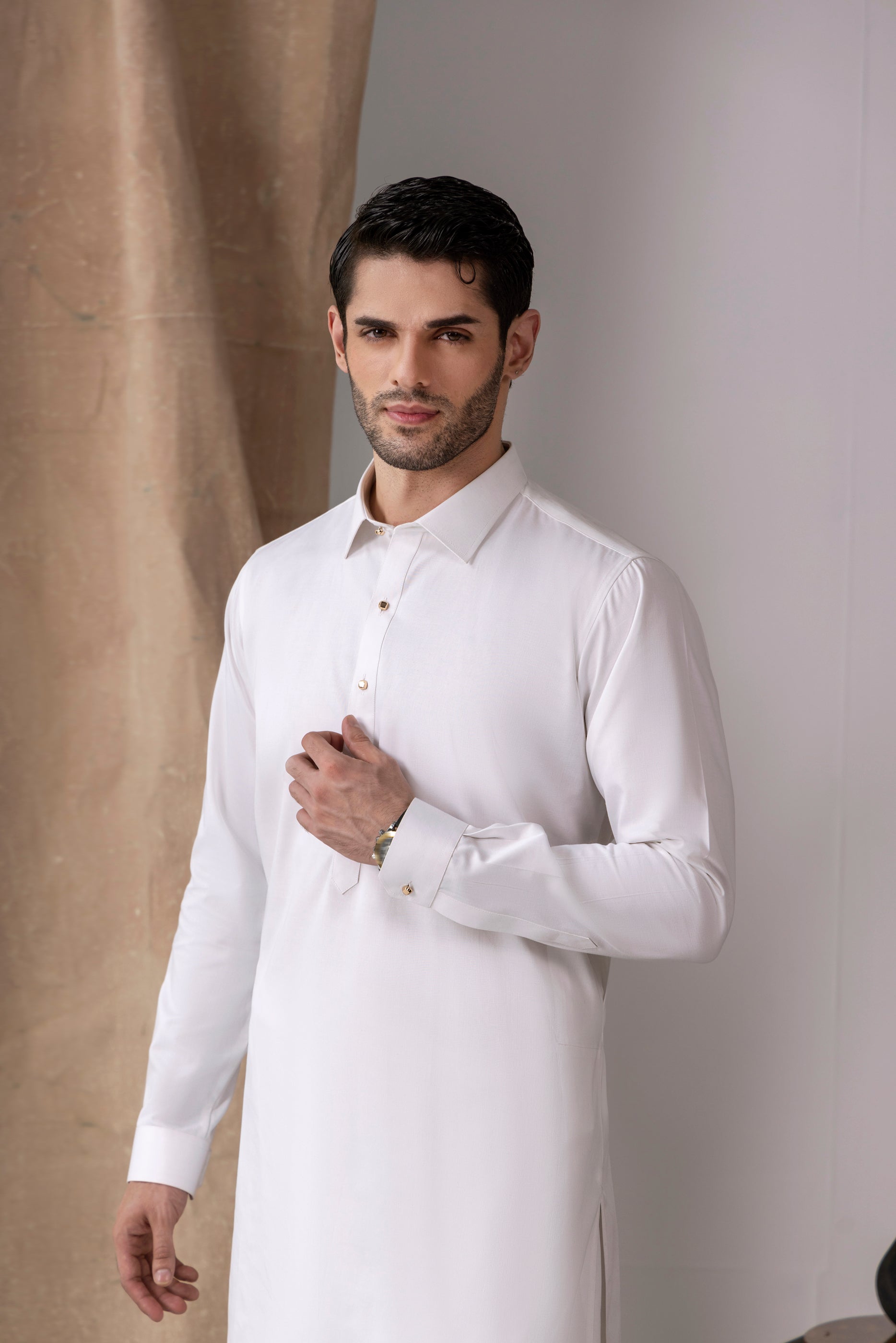 White Collar Kameez Shalwar