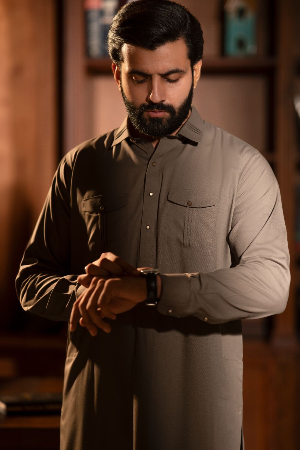 Light Grey-Urban Crest Designer Suit