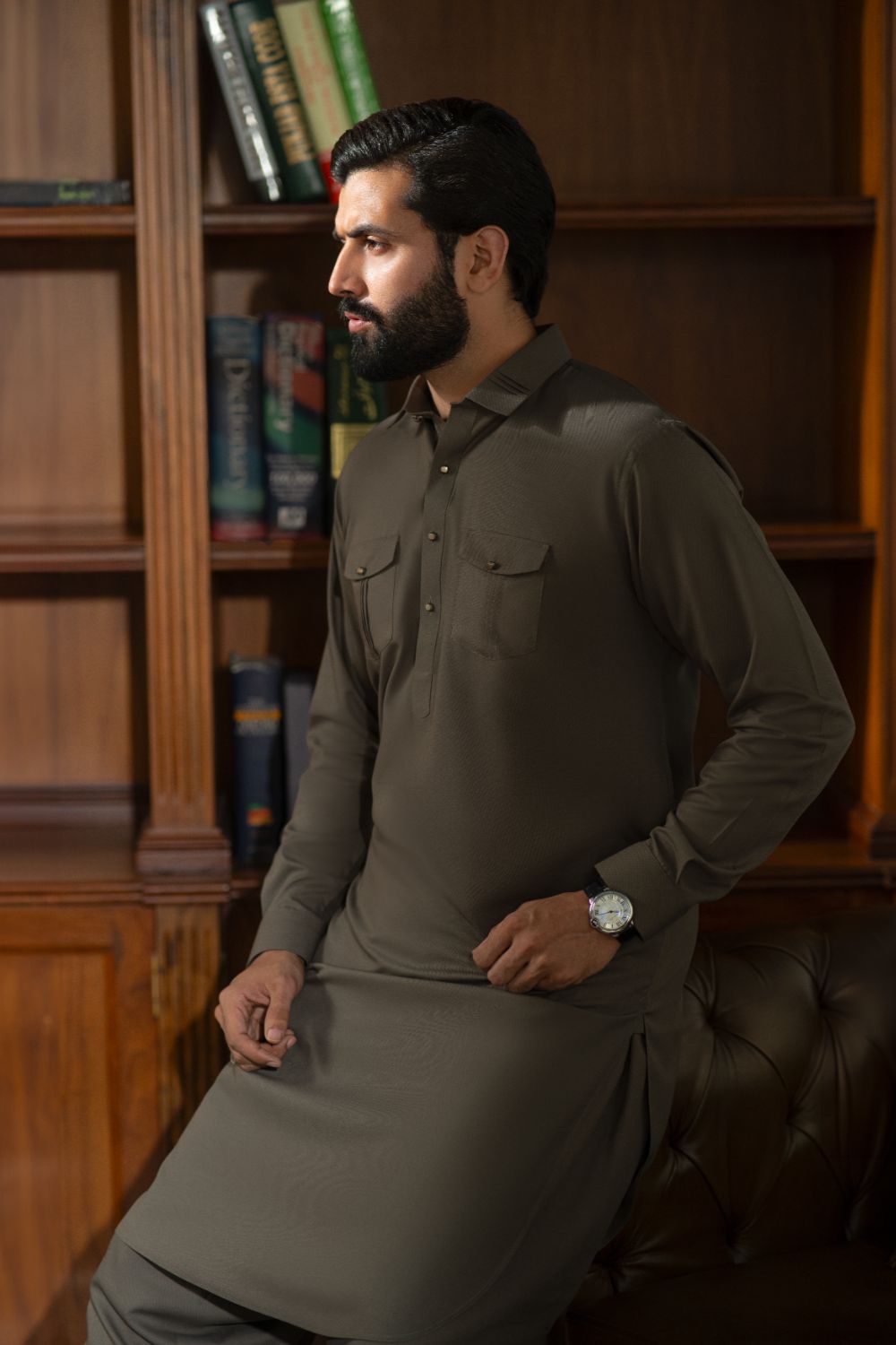 Light Grey-Urban Crest Designer Suit